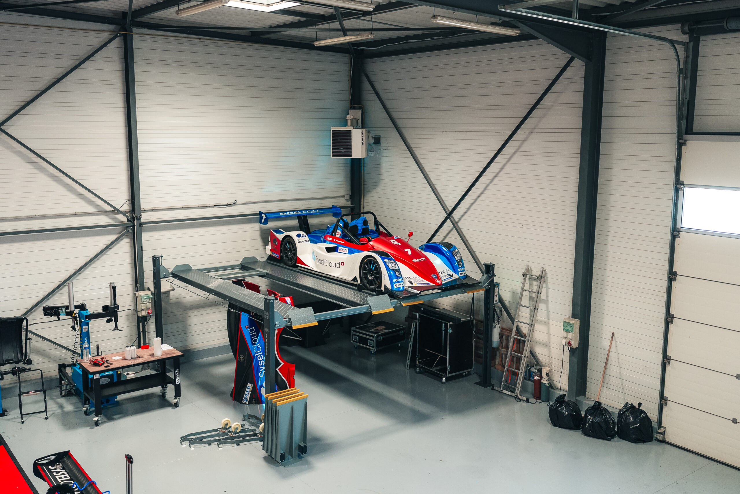 SRT Atelier 3 scaled
